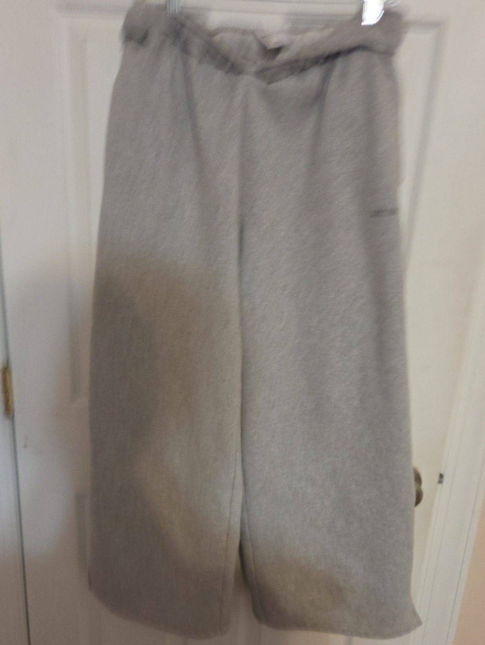 Aritzia Light Gray Wide-Leg Track Pants Medium